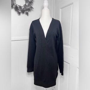 Lovers and Friends Skyla Black V-Neck Sweater
